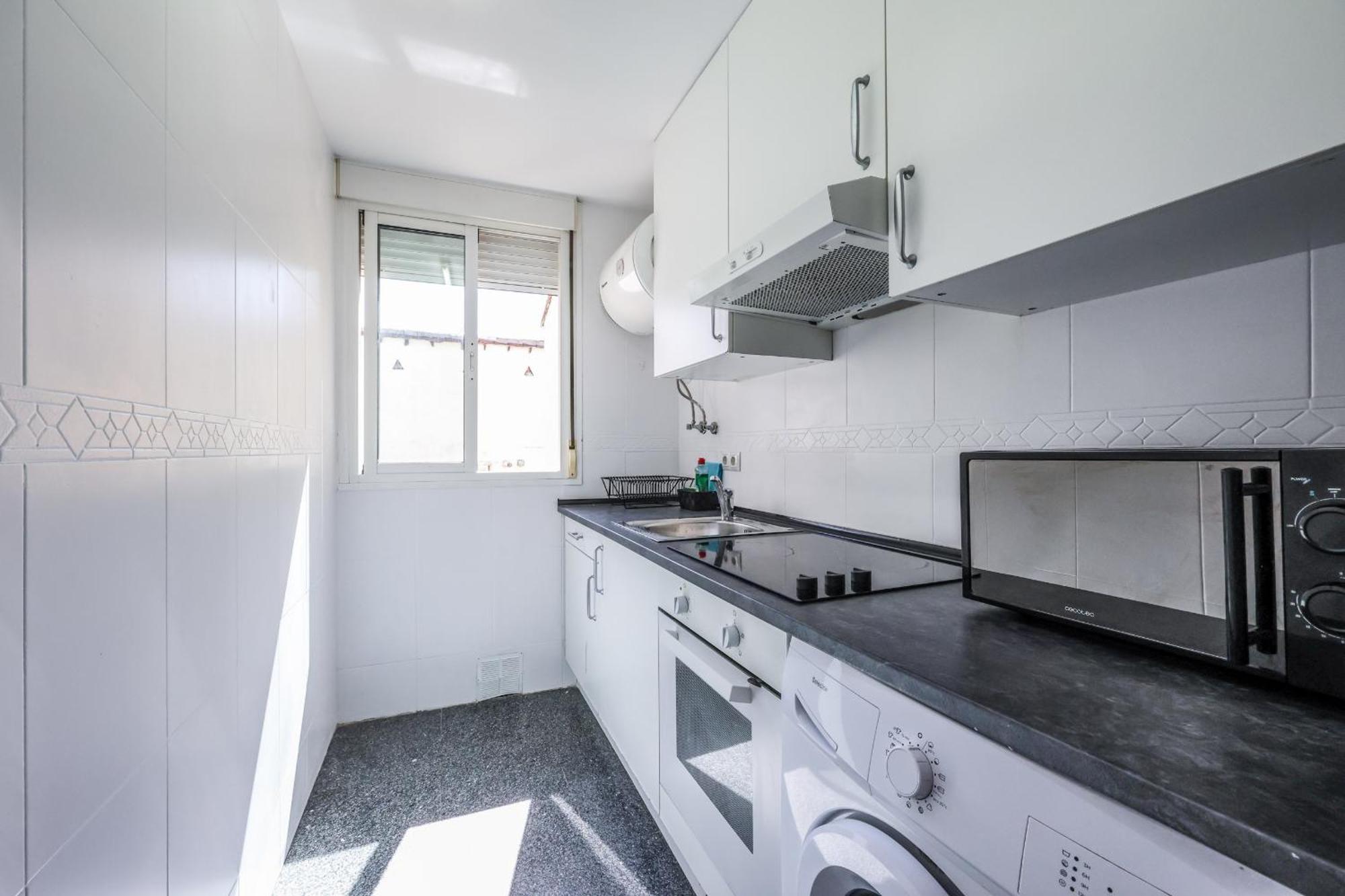 Atico Reformado Con Terraza En Lavapies Appartement Madrid Buitenkant foto